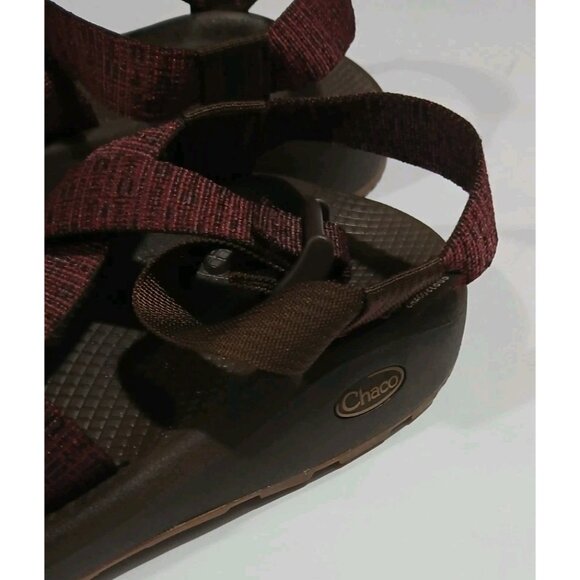 Chaco Cloud Z Sport Sandals Size 10 Burgundy Water Active Hike Buckle - Picture 3 of 11